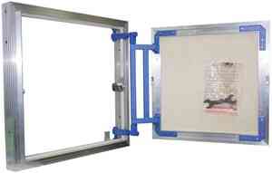 Люк скрытого монтажа ревиз-ый "под плитку" серия K (высота 30, ширин 20 LYUKER (сталь, нажимной)